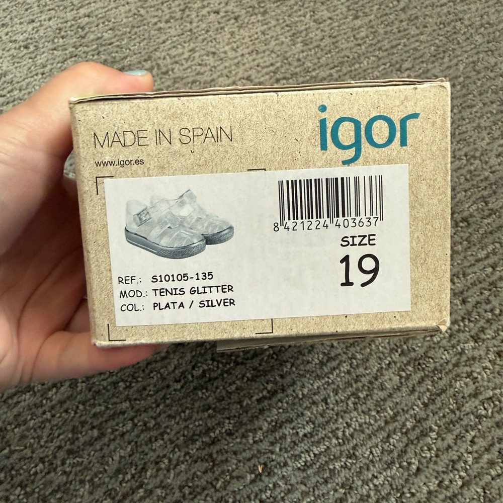 NWT Igor Kids Silver Glitter Jelly Sandals